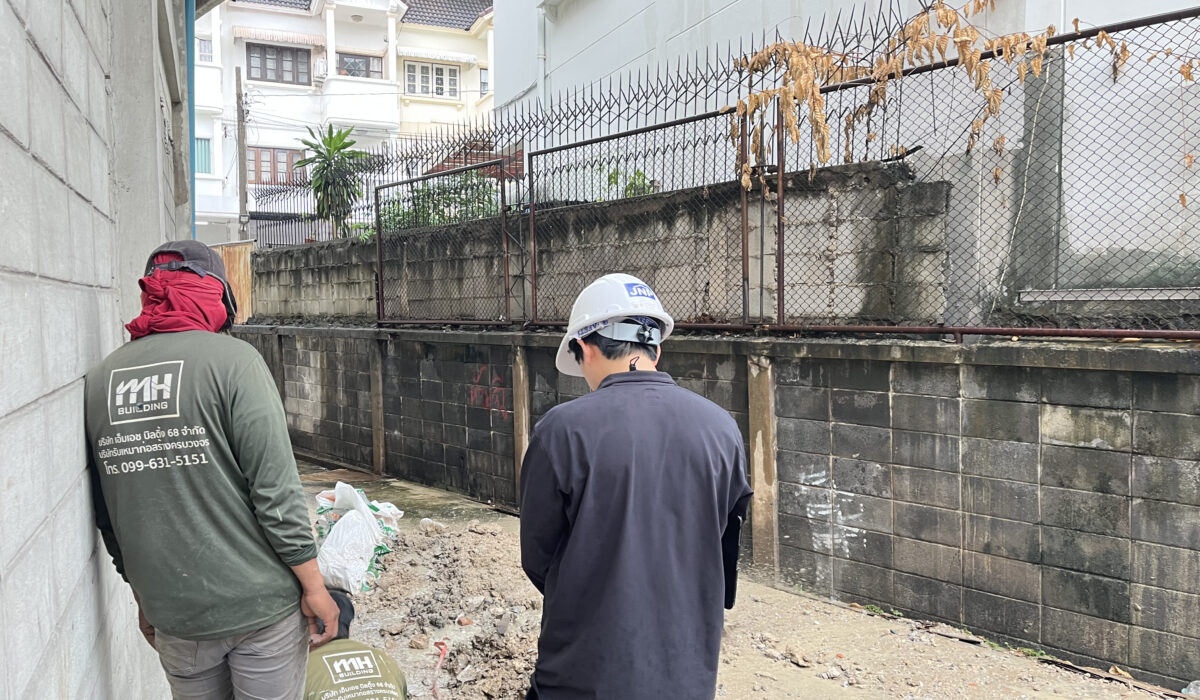 ขุดดิน และสำรวจฐานราก (Foundation Inspection)
