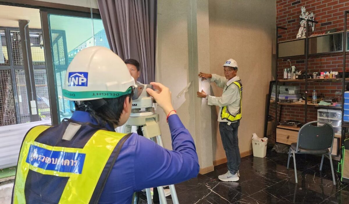 ตรวจสอบค่าต่างระดับ และอัตราการทรุดตัวของอาคาร (Elevation Survey)